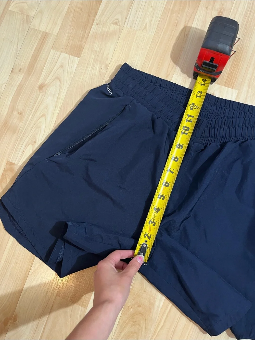 Adidas Men’s 7” Inseam Navy Athletic Shorts Size medium